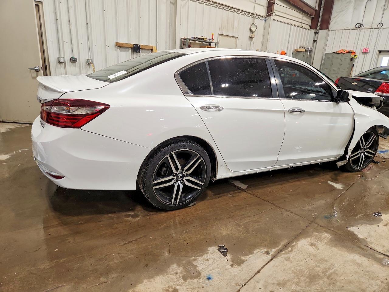2017 Honda Accord Sport Special Edition - Image 3