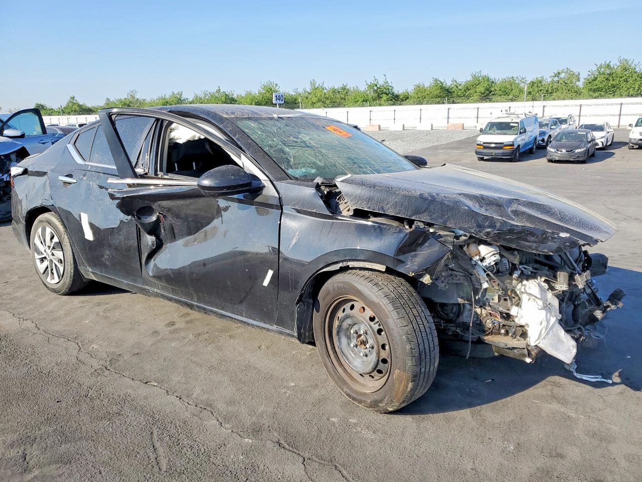 2019 Nissan Altima 2.5 S - Image 4