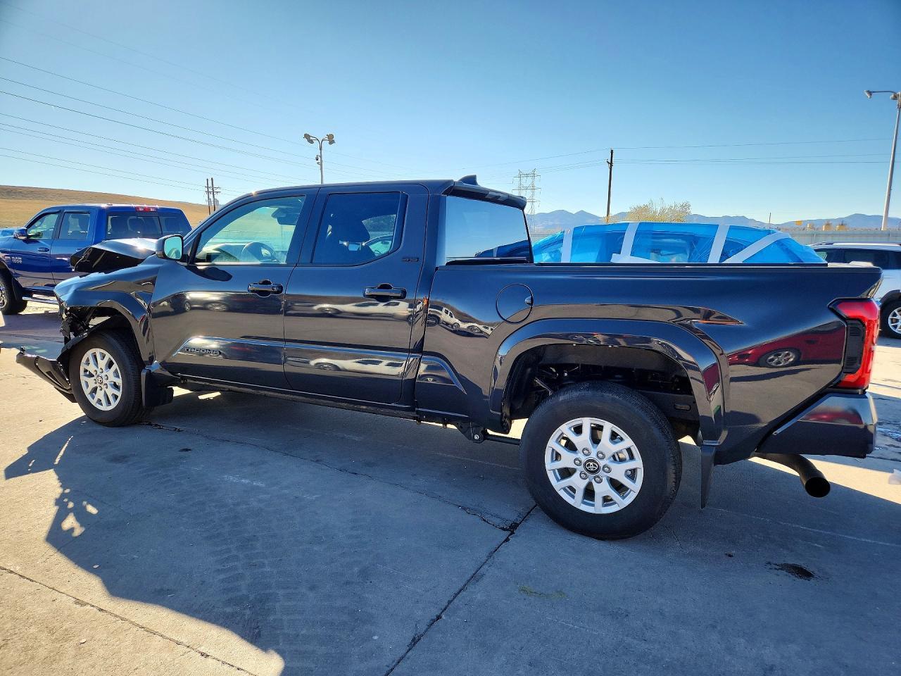 2025 Toyota Tacoma Sr5 - Фото 2