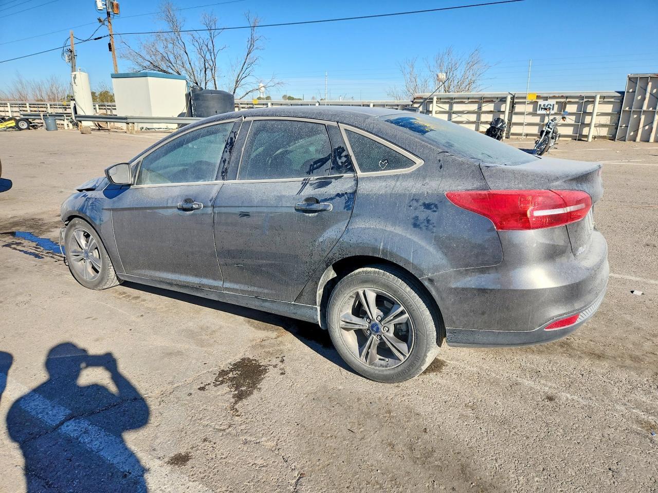 2018 Ford Focus Se - Фото 2