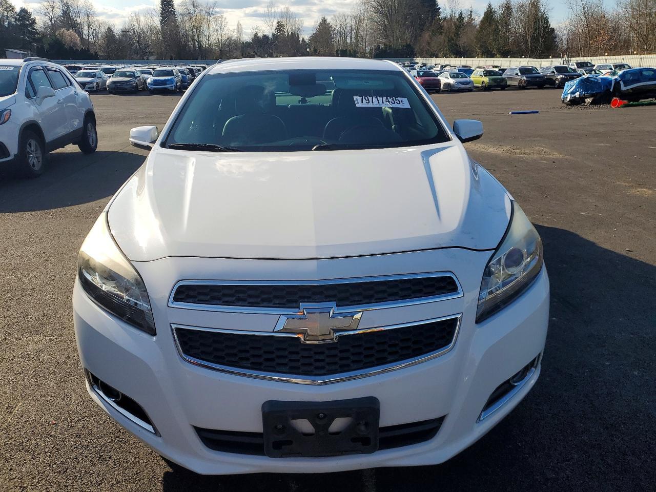 2013 Chevrolet Malibu 2Lt - Image 5