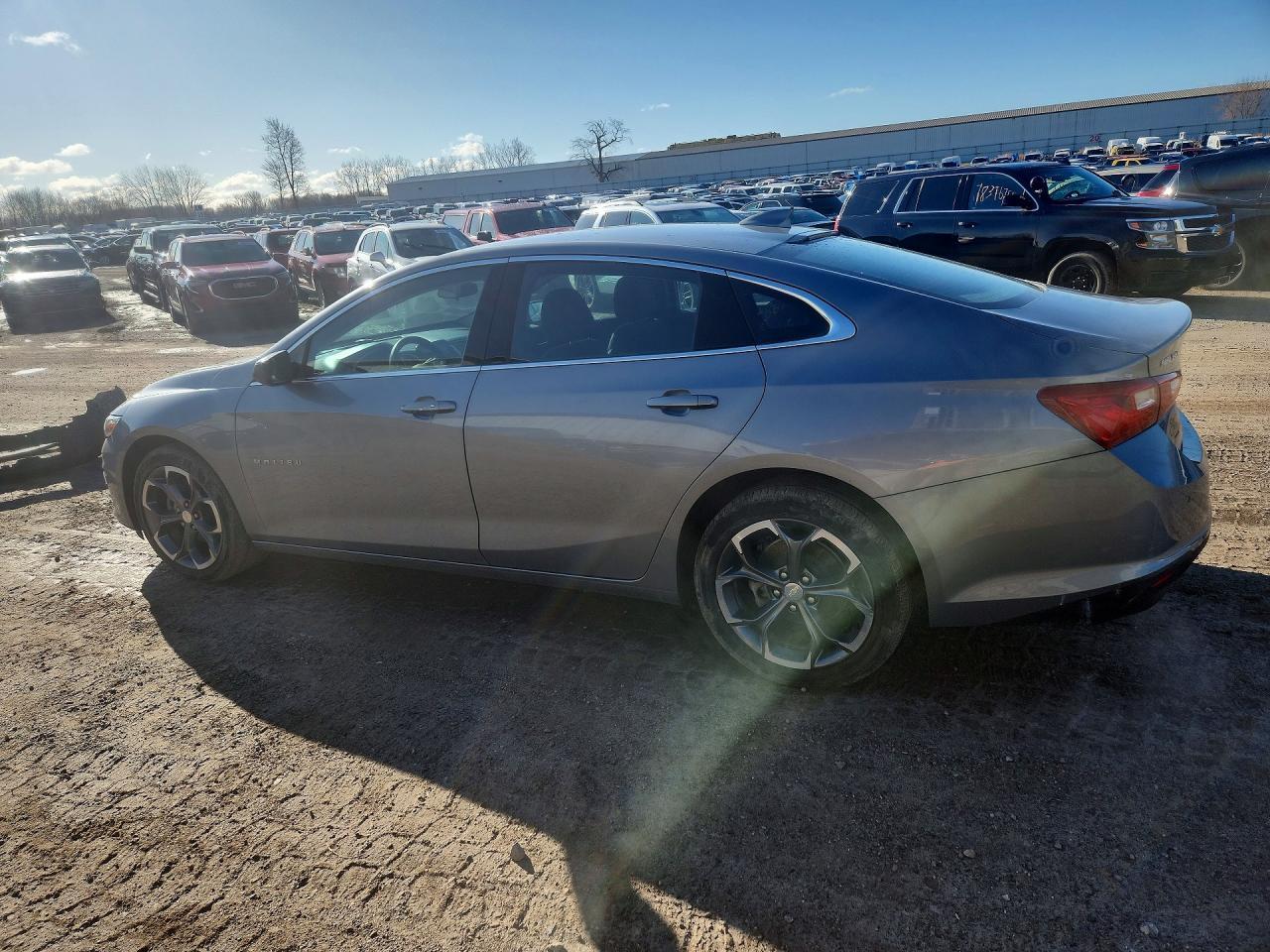 2024 Chevrolet Malibu Lt - Фото 2