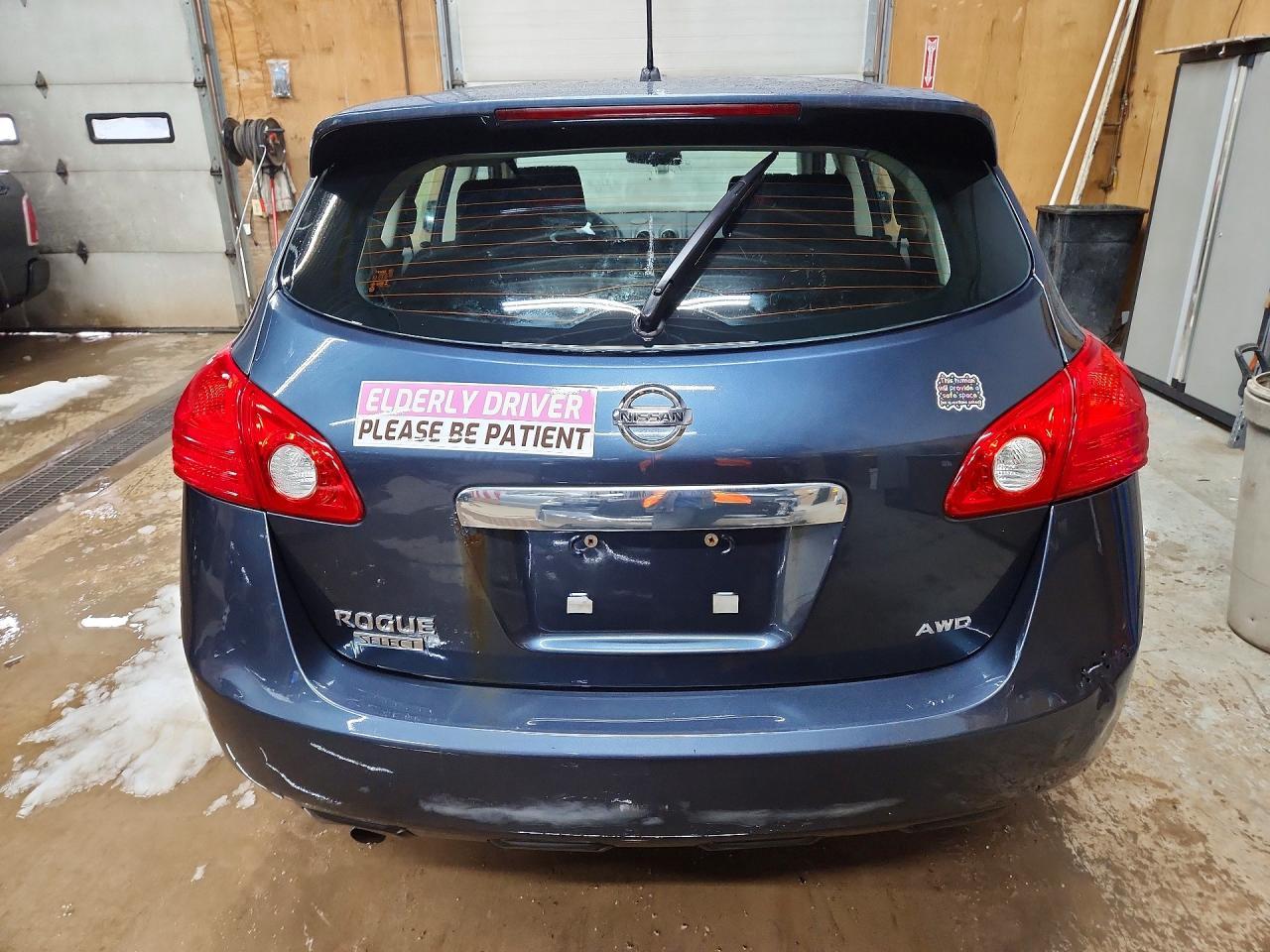 2014 Nissan Rogue Select S - Фото 6