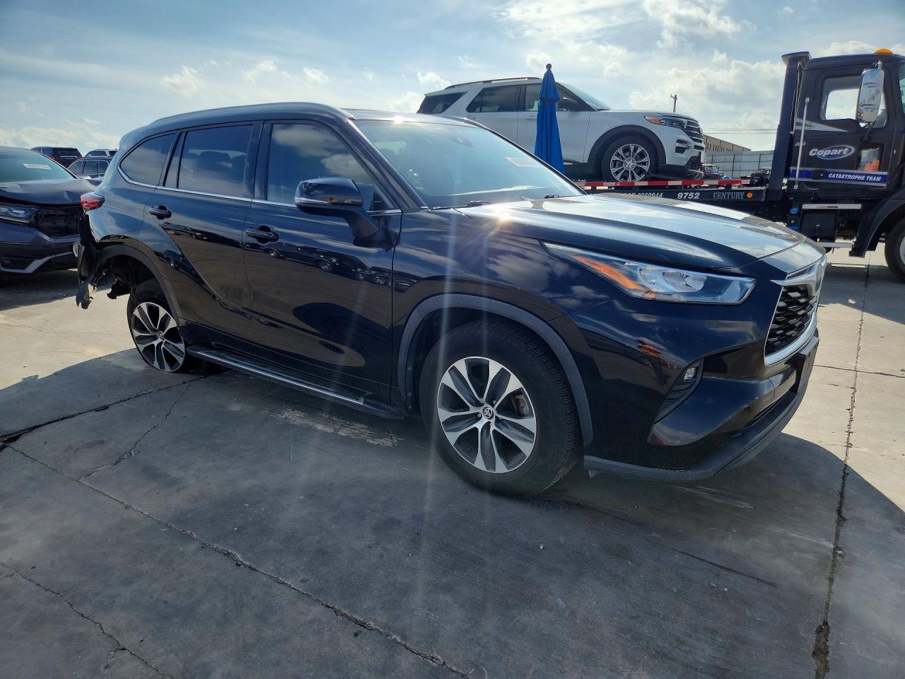 2020 Toyota Highlander Xle - Image 4