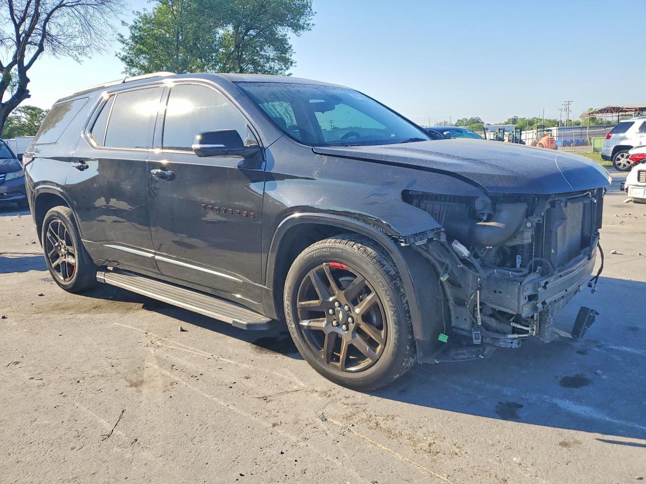 2020 Chevrolet Traverse Premier - Фото 4