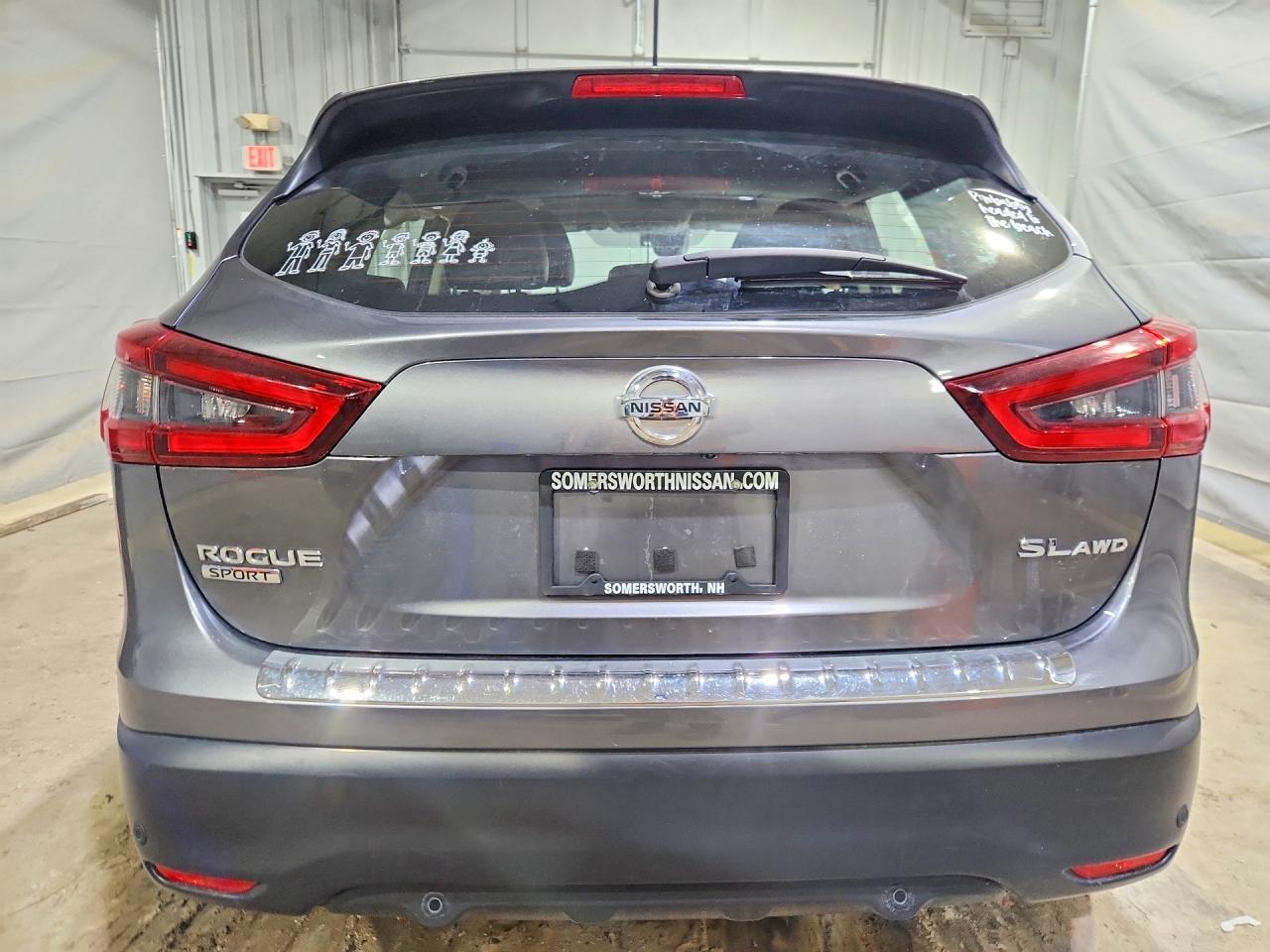 2022 Nissan Rogue Sport Sl - Image 6