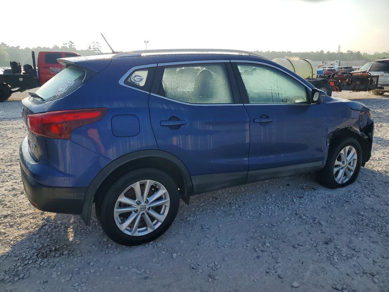 2017 Nissan Rogue Sport Sv - Фото 3