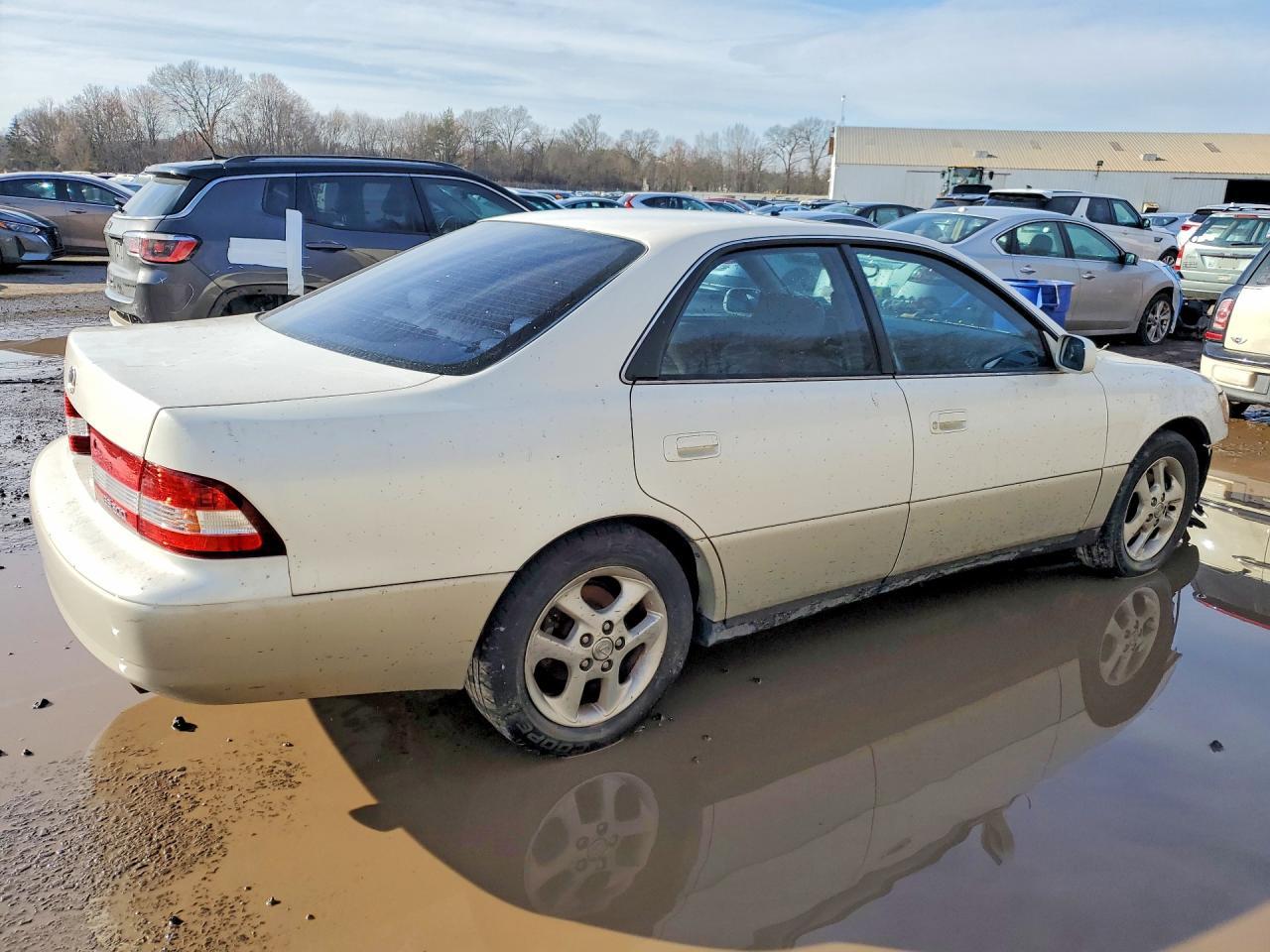 2001 Lexus Es 300 Base - Image 3