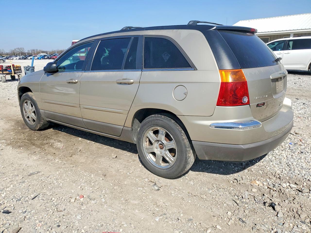 2004 Chrysler Pacifica - Фото 2