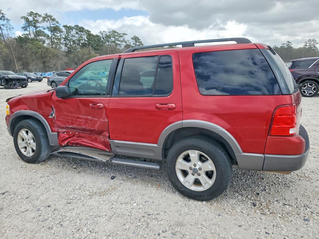 2003 Ford Explorer Xlt - Фото 2