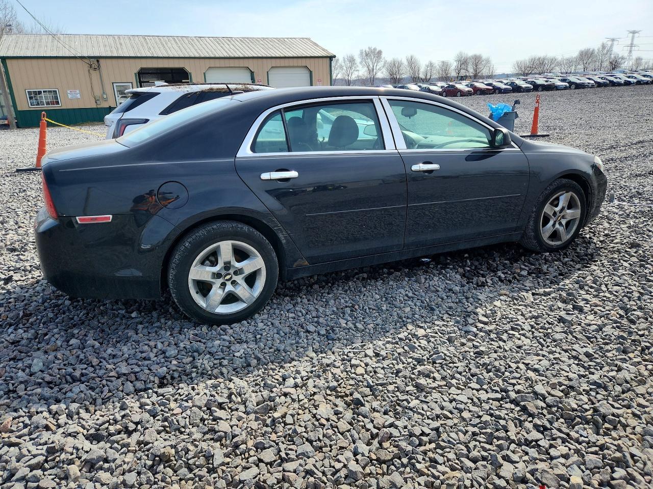 2011 Chevrolet Malibu Ls - Фото 3