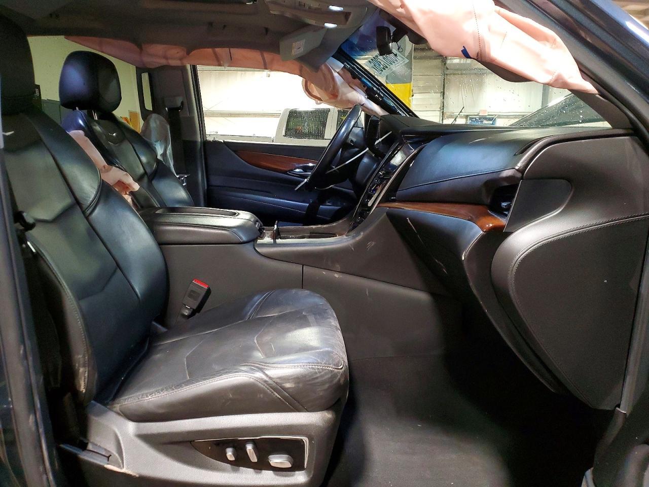 2019 Cadillac Escalade Esv Premium Luxury - Image 7