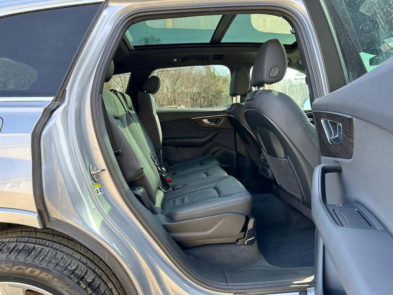 2021 Audi Q7 Premium Plus - Фото 6