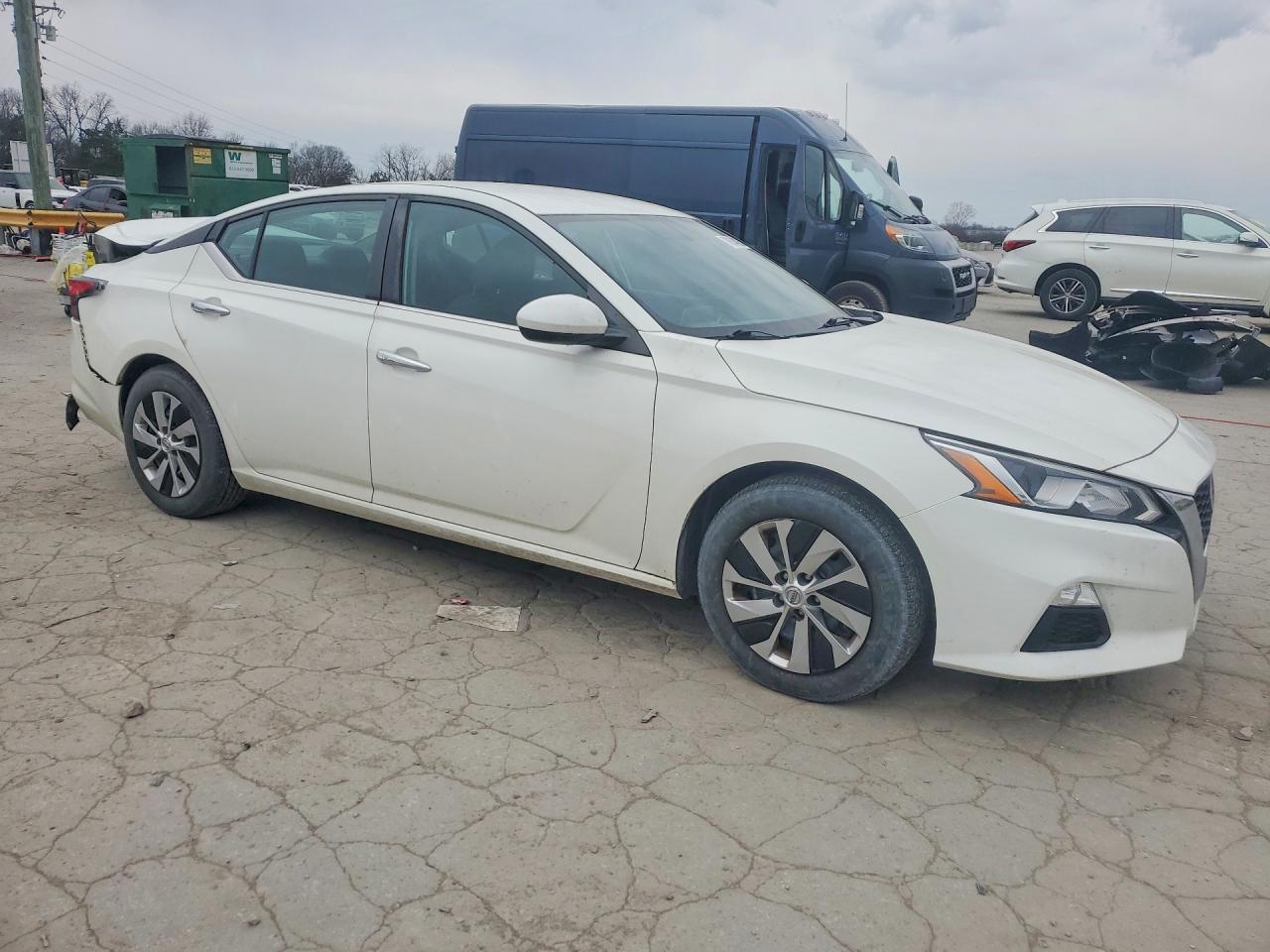 2020 Nissan Altima S - Image 4