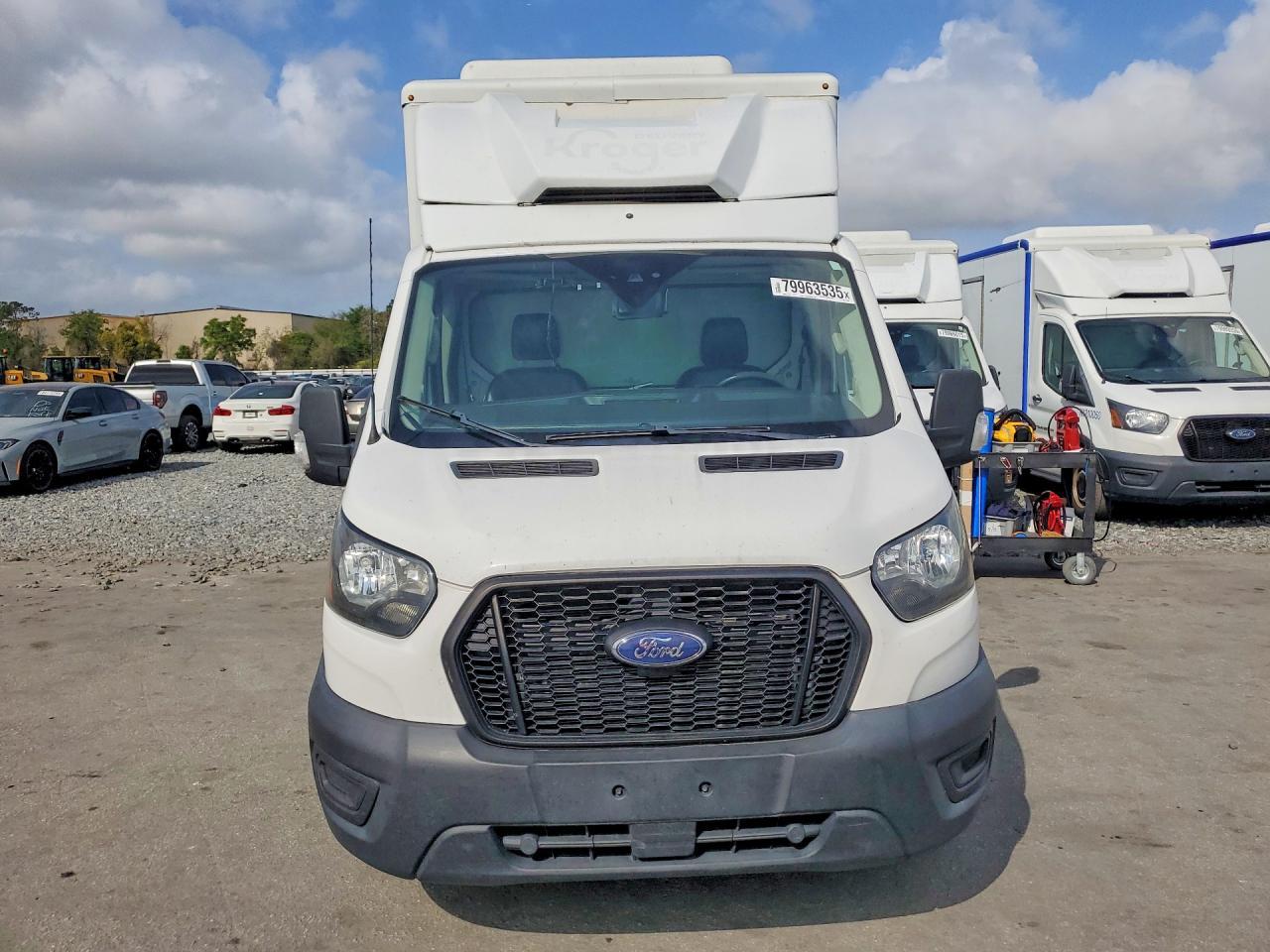 2020 Ford Transit Delivery Truck - Image 5