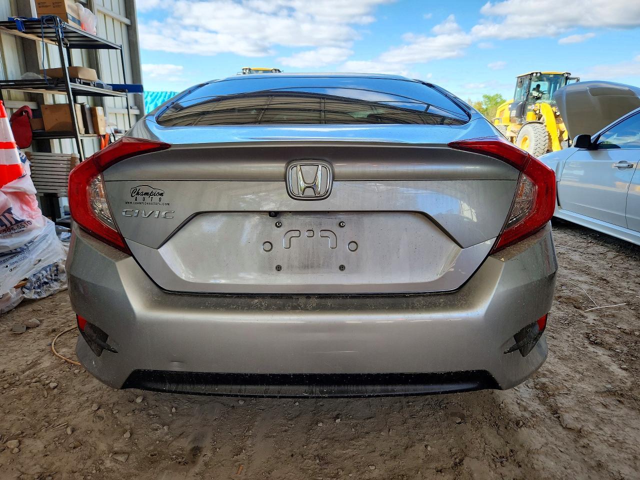 2017 Honda Civic Lx - Image 6