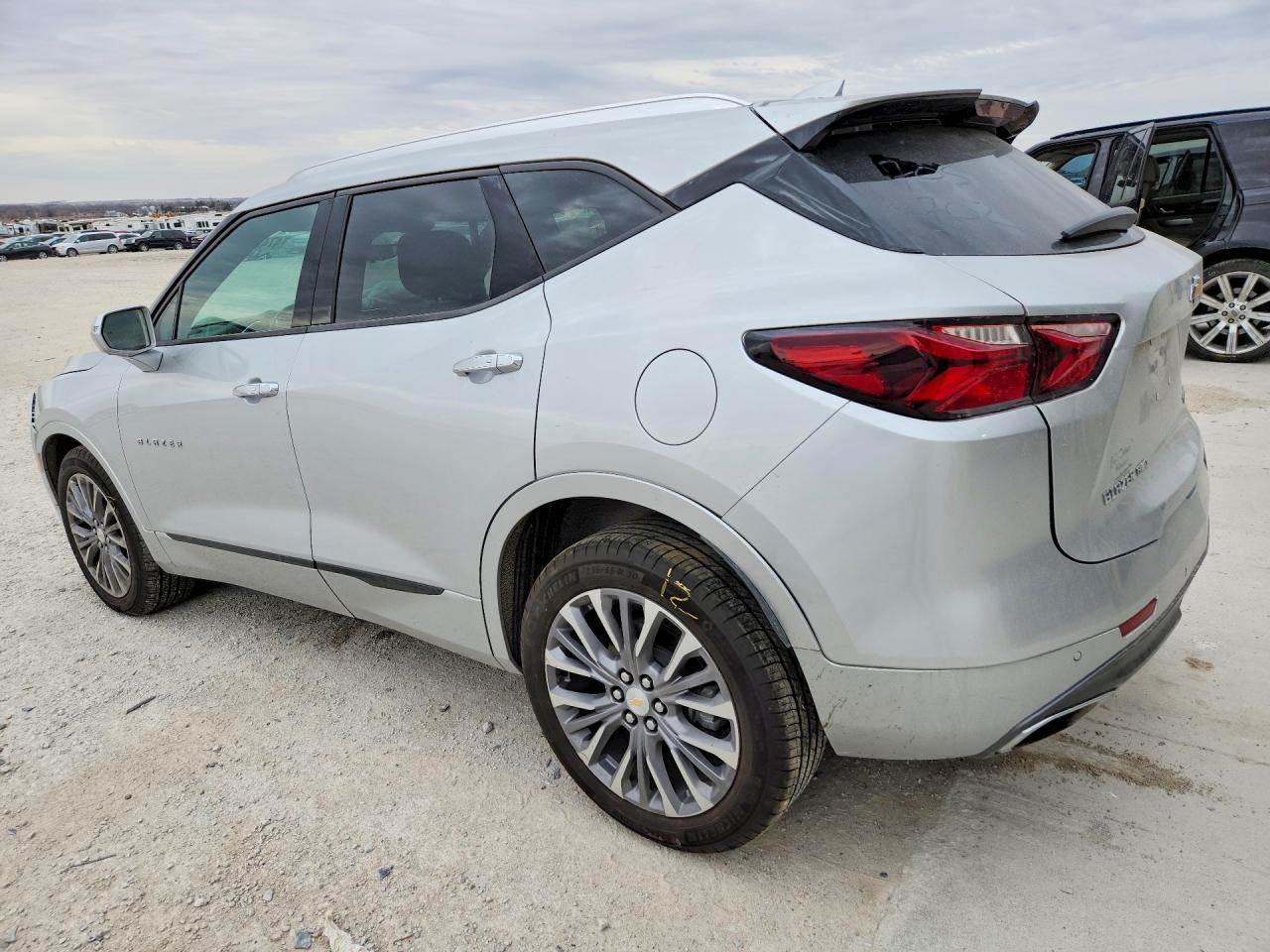 2020 Chevrolet Blazer Premier - Фото 2