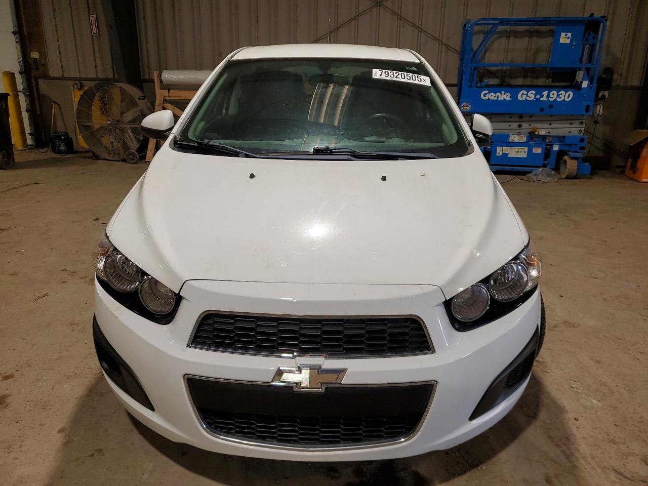 2014 Chevrolet Sonic - Фото 5