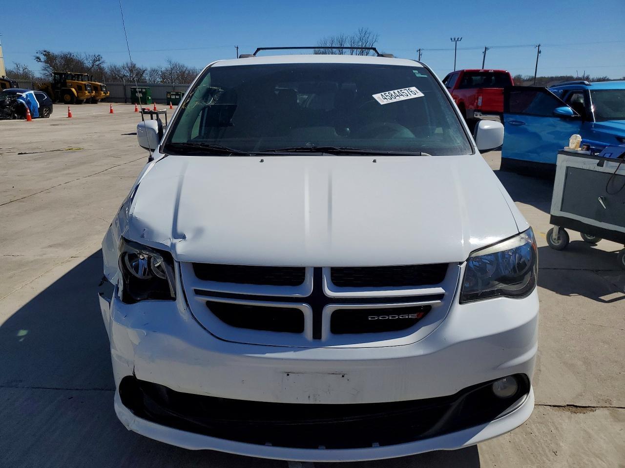 2016 Dodge Grand Caravan R - Фото 5