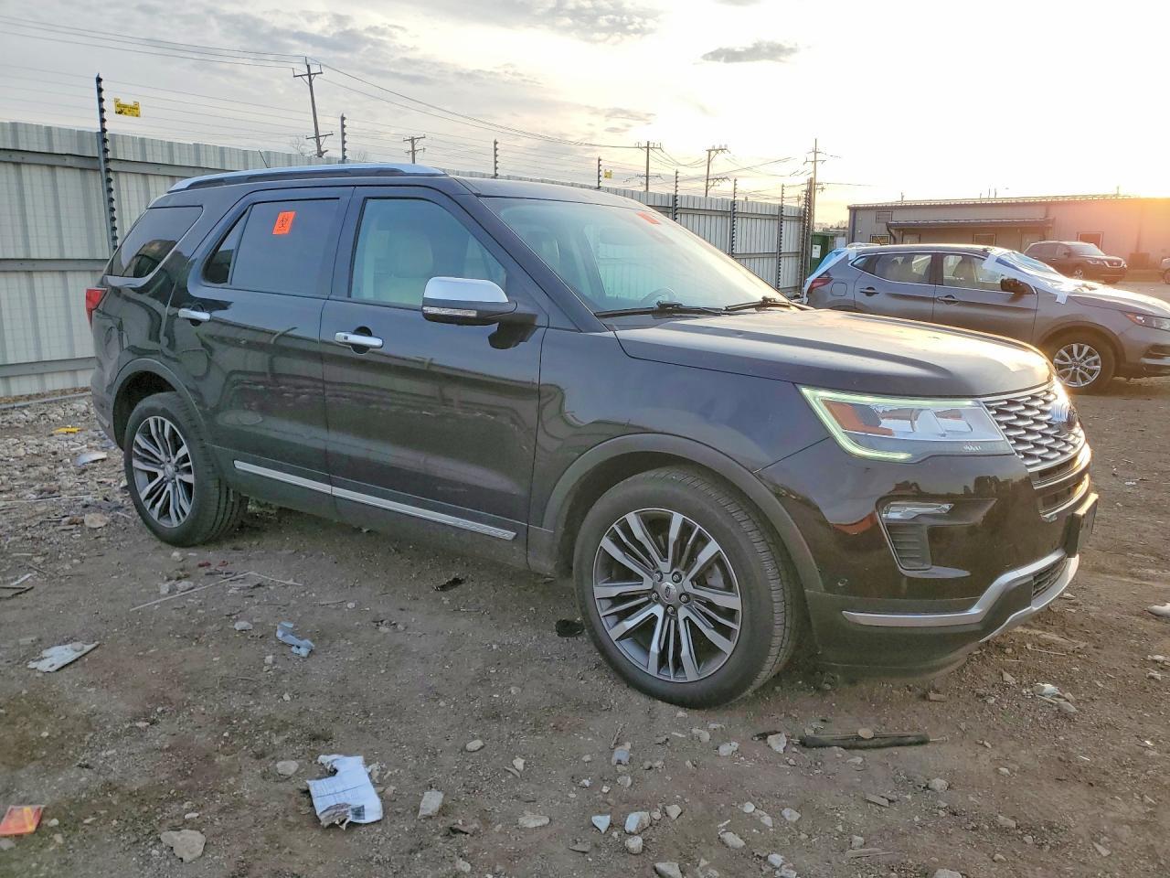 2019 Ford Explorer Platinum - Фото 4