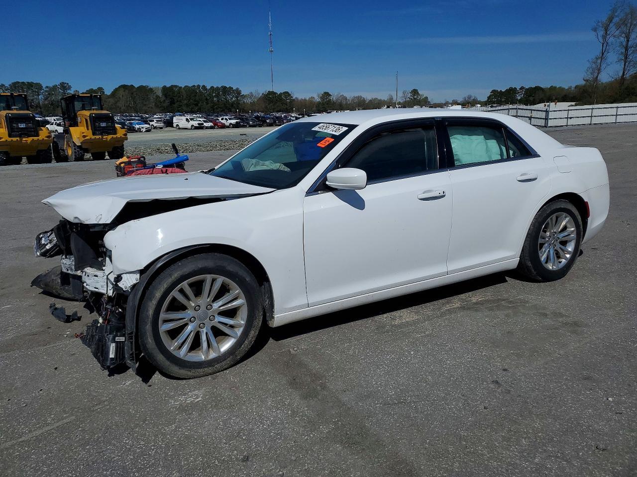2017 Chrysler 300 Limited