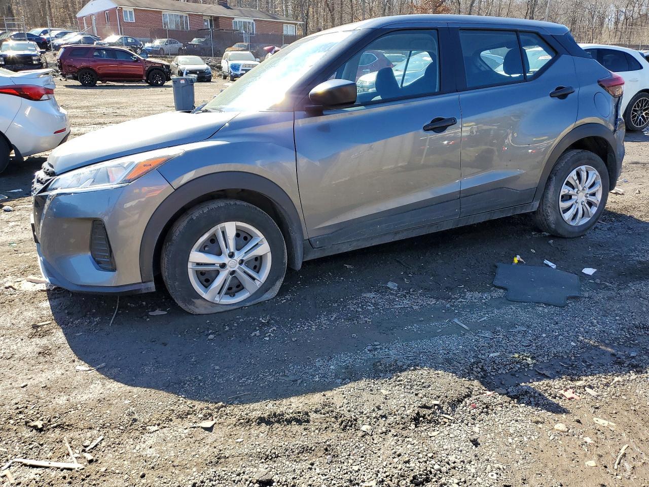 2024 Nissan Kicks S