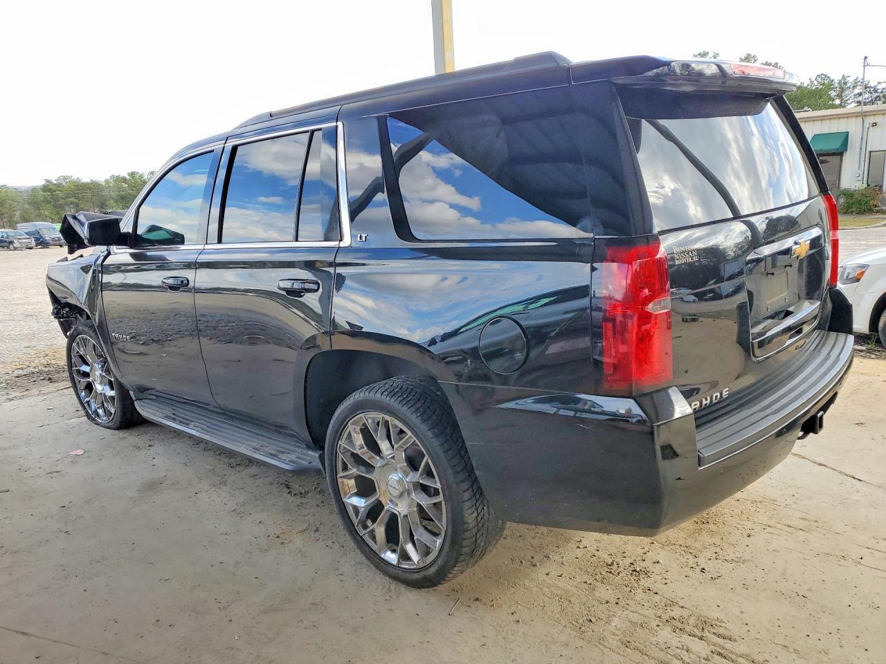 2015 Chevrolet Tahoe C1500 Lt - Фото 2