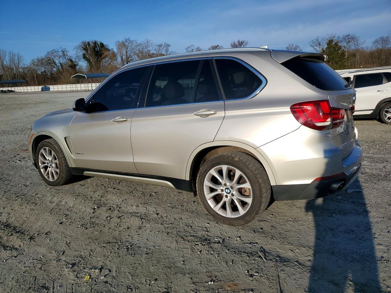 2014 BMW X5 Sdrive35I - Фото 2