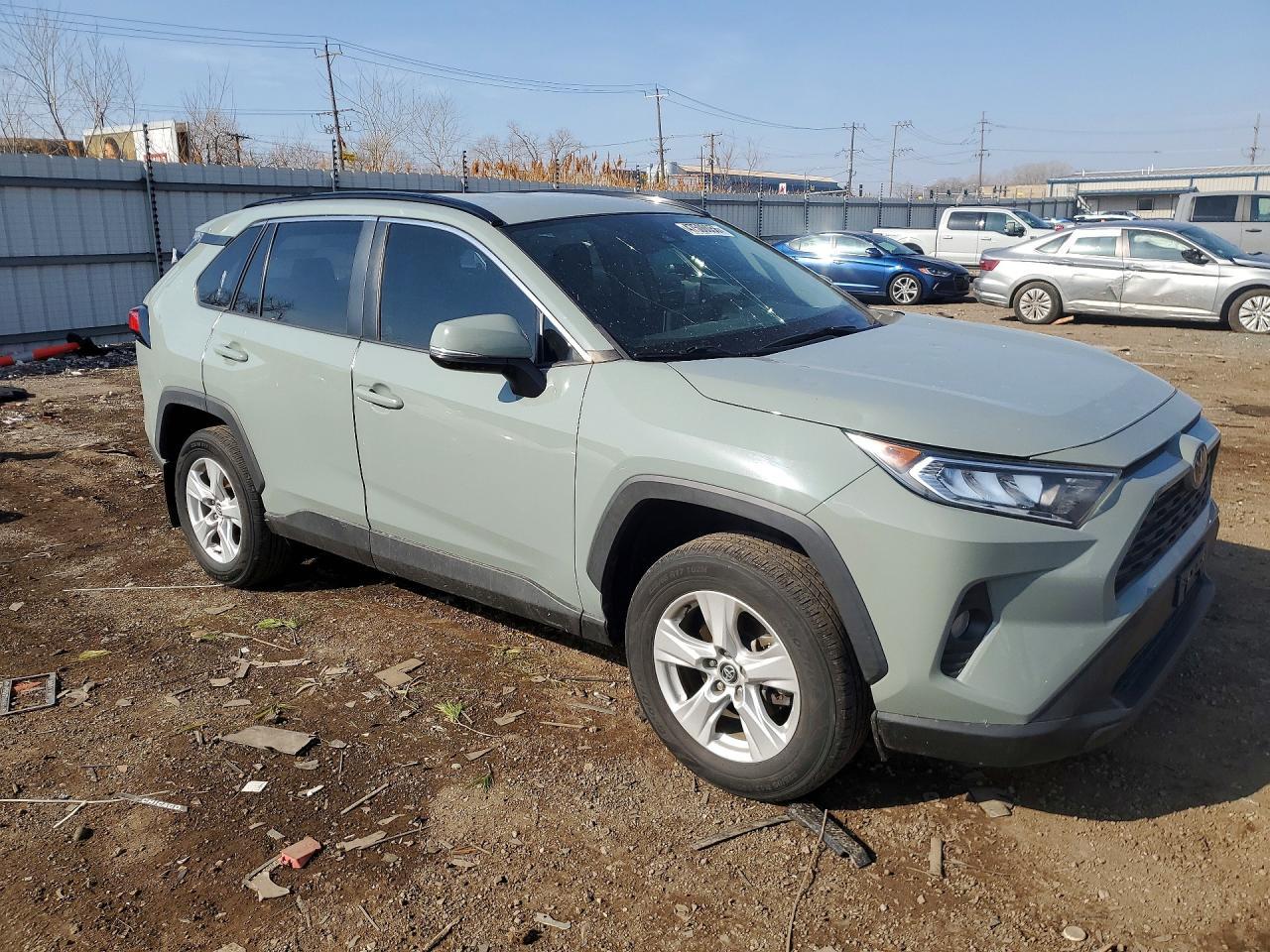 2021 Toyota Rav4 Xle - Фото 4