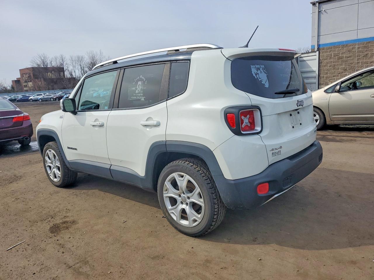2015 Jeep Renegade Limited - Фото 2