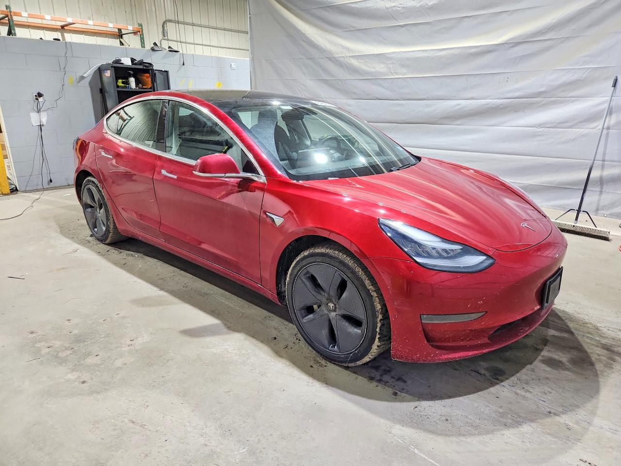 2020 Tesla Model 3 - Image 4