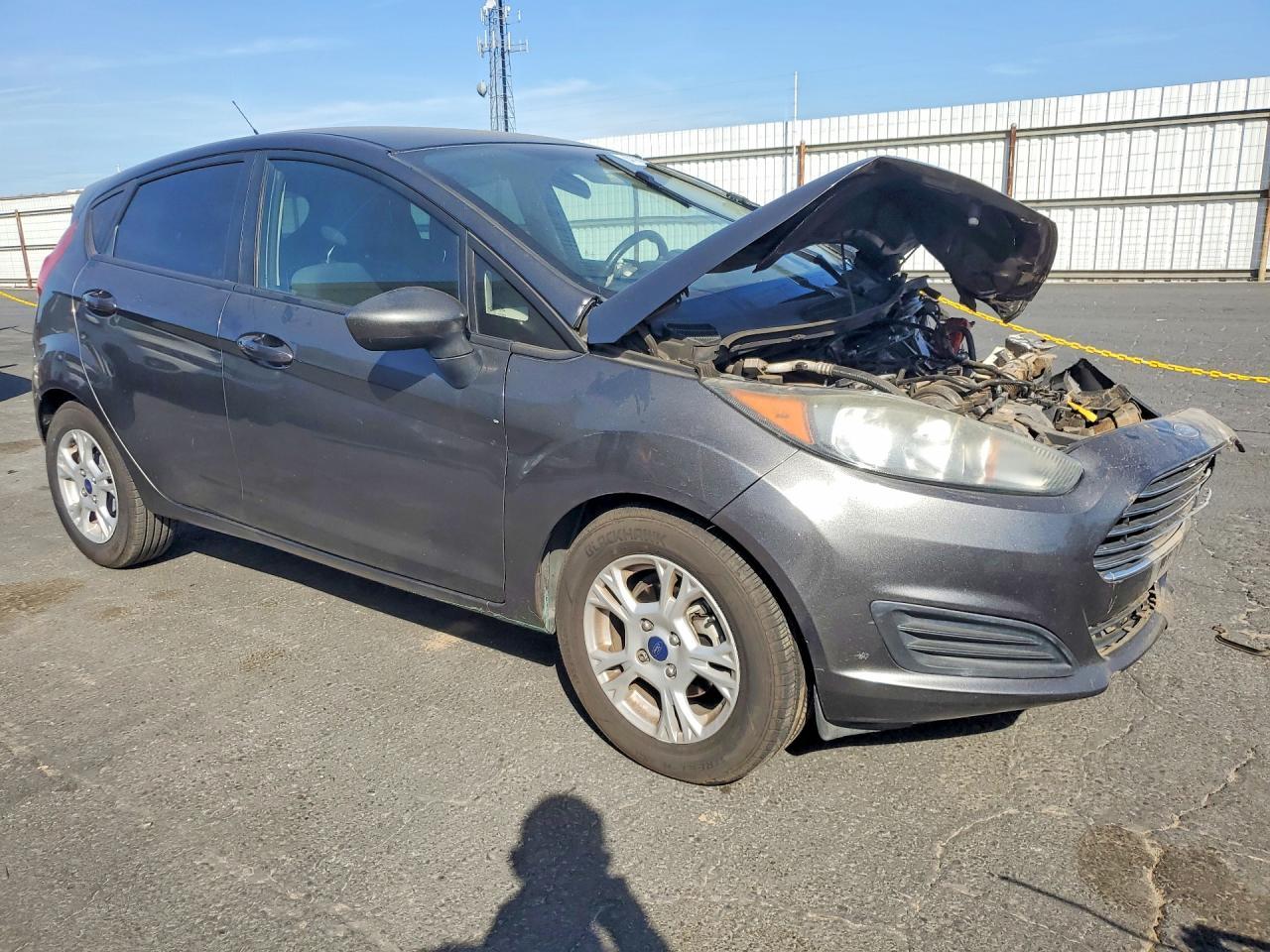 2016 Ford Fiesta Se - Image 4