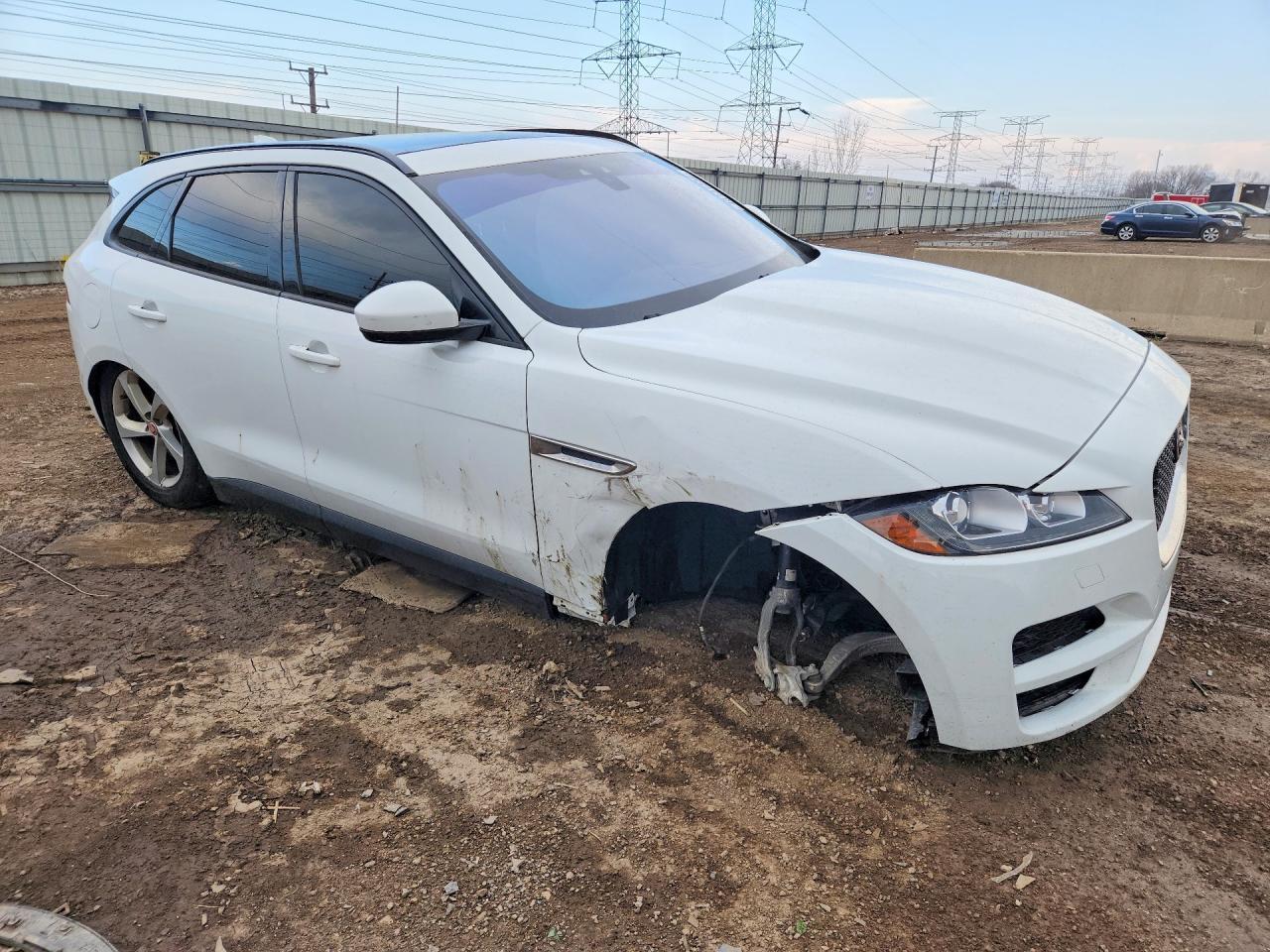 2018 Jaguar F-Pace Premium - Фото 4