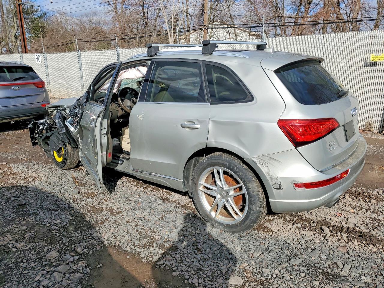 2017 Audi Q5 Premium Plus - Image 2