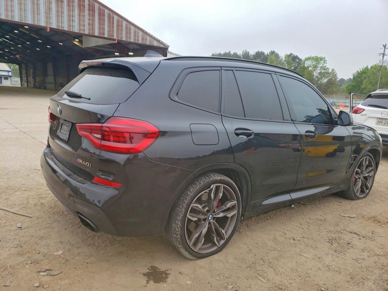 2021 BMW X3 xDrivem40I - Фото 3