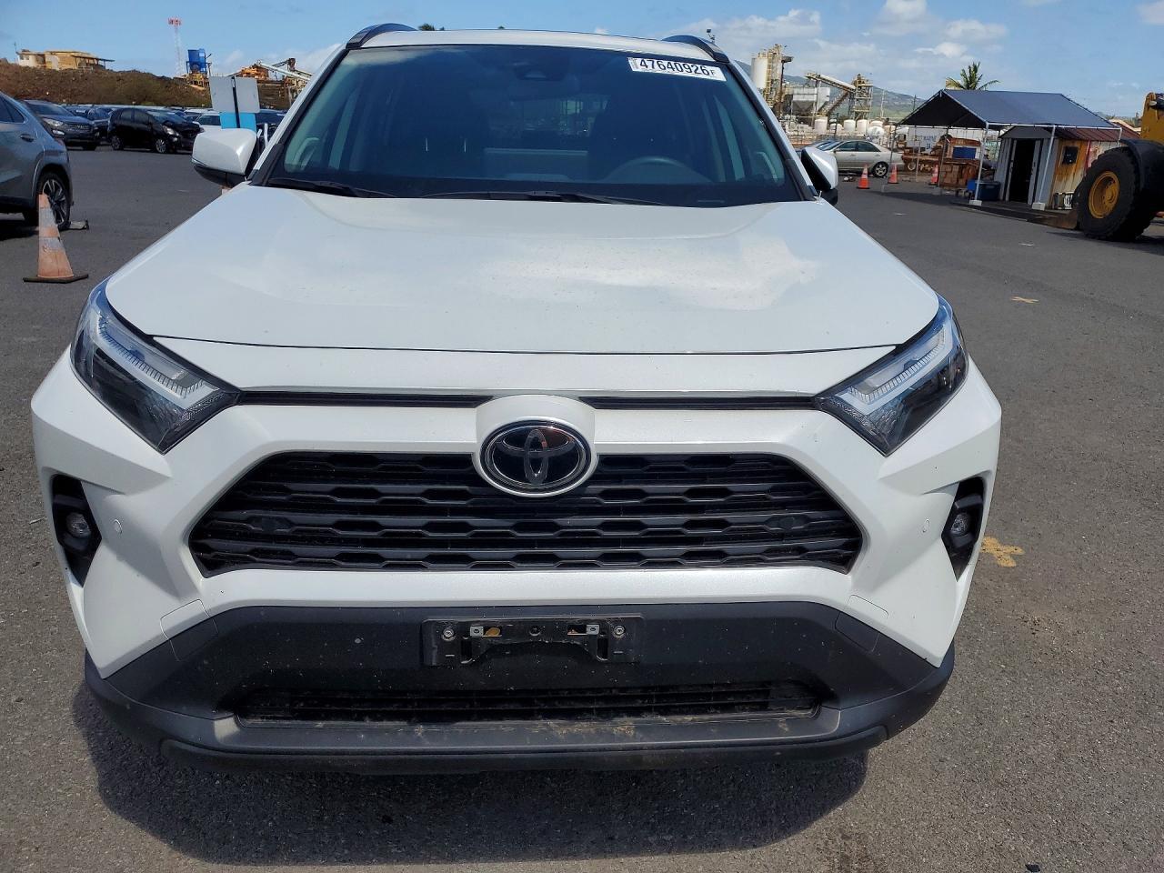 2024 Toyota Rav4 Xle Premium - Фото 5