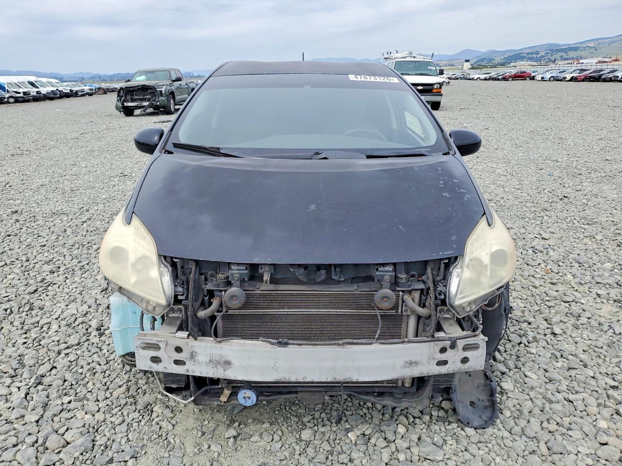 2014 Toyota Prius Two - Image 5