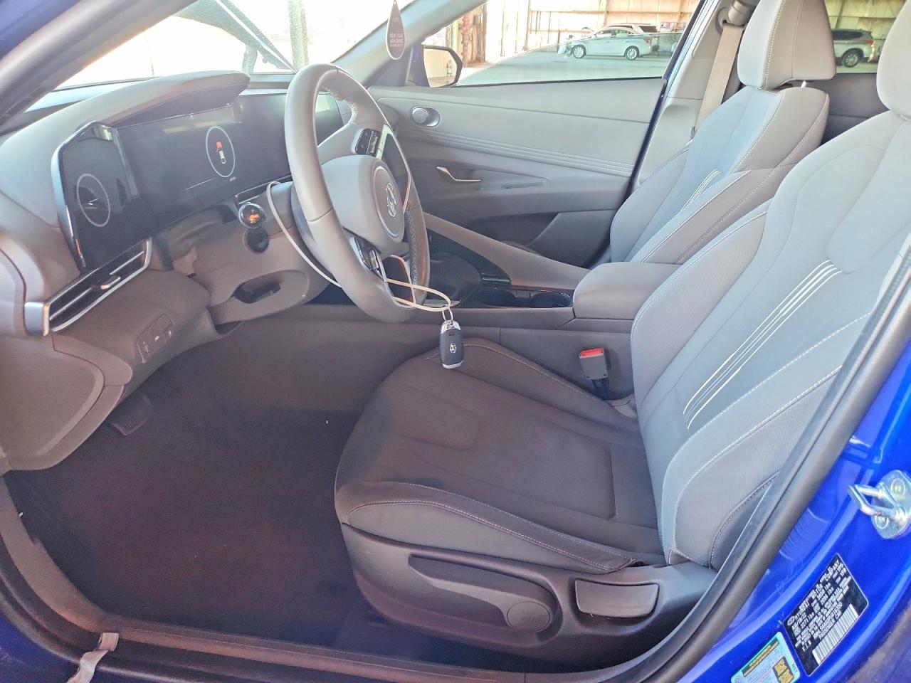 2023 Hyundai Elantra Sel - Фото 7