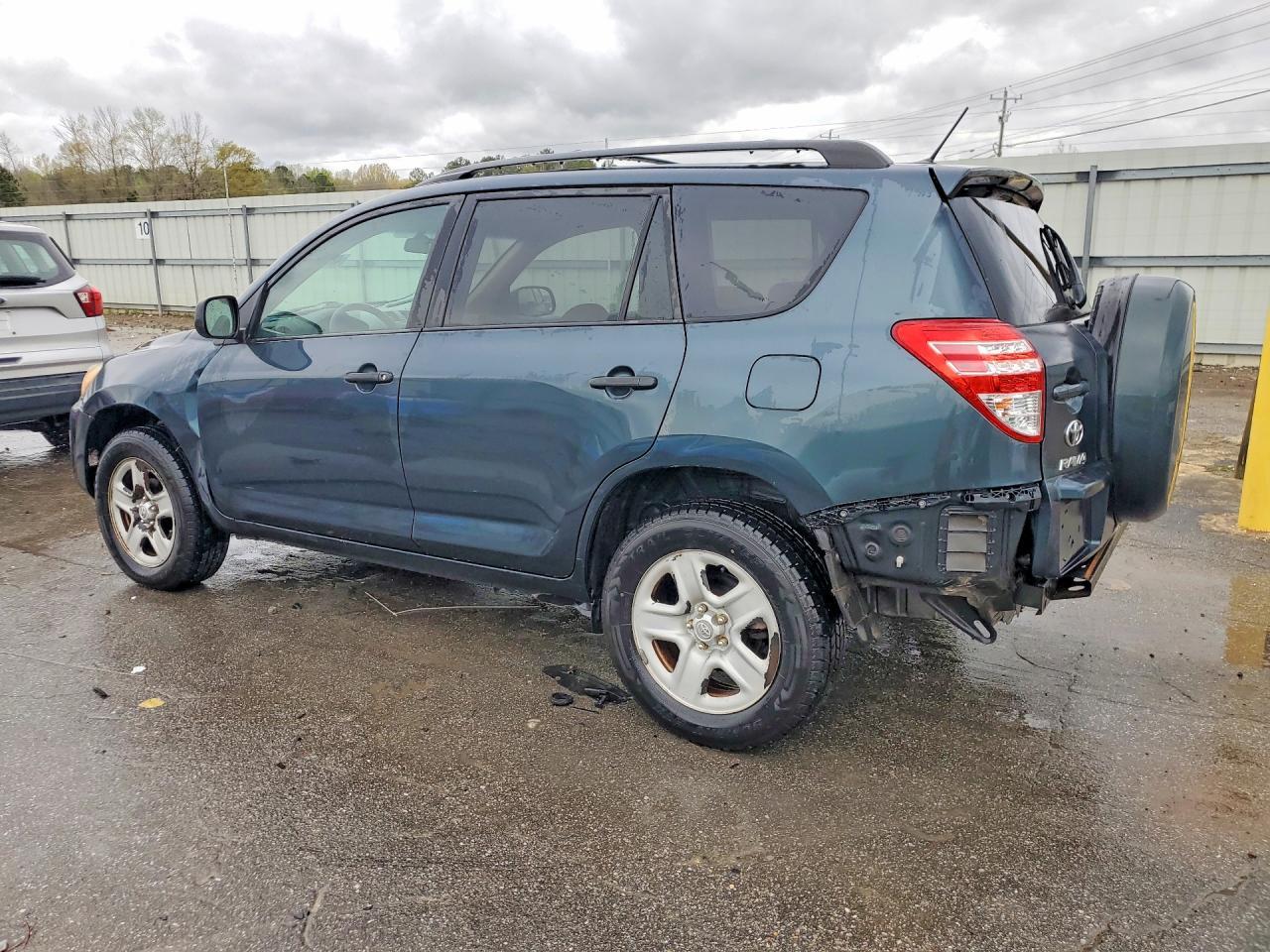 2011 Toyota Rav4 Base - Фото 2