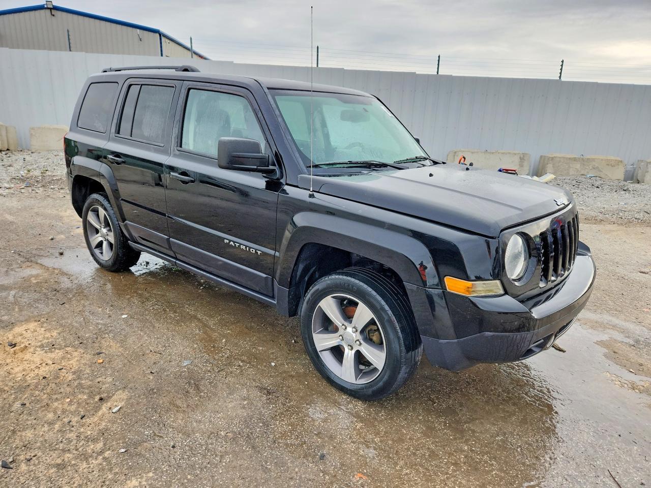 2016 Jeep Patriot Latitude - Фото 4