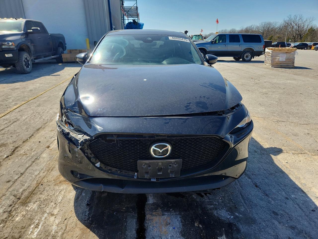 2021 Mazda 3 Preferred - Image 5