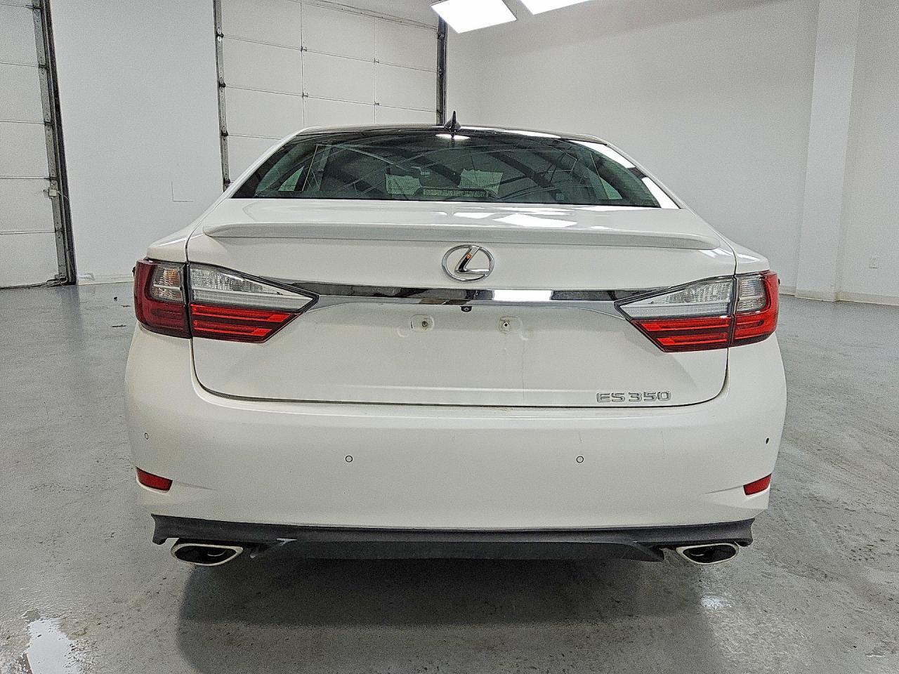 2017 Lexus Es 350 Base - Image 6