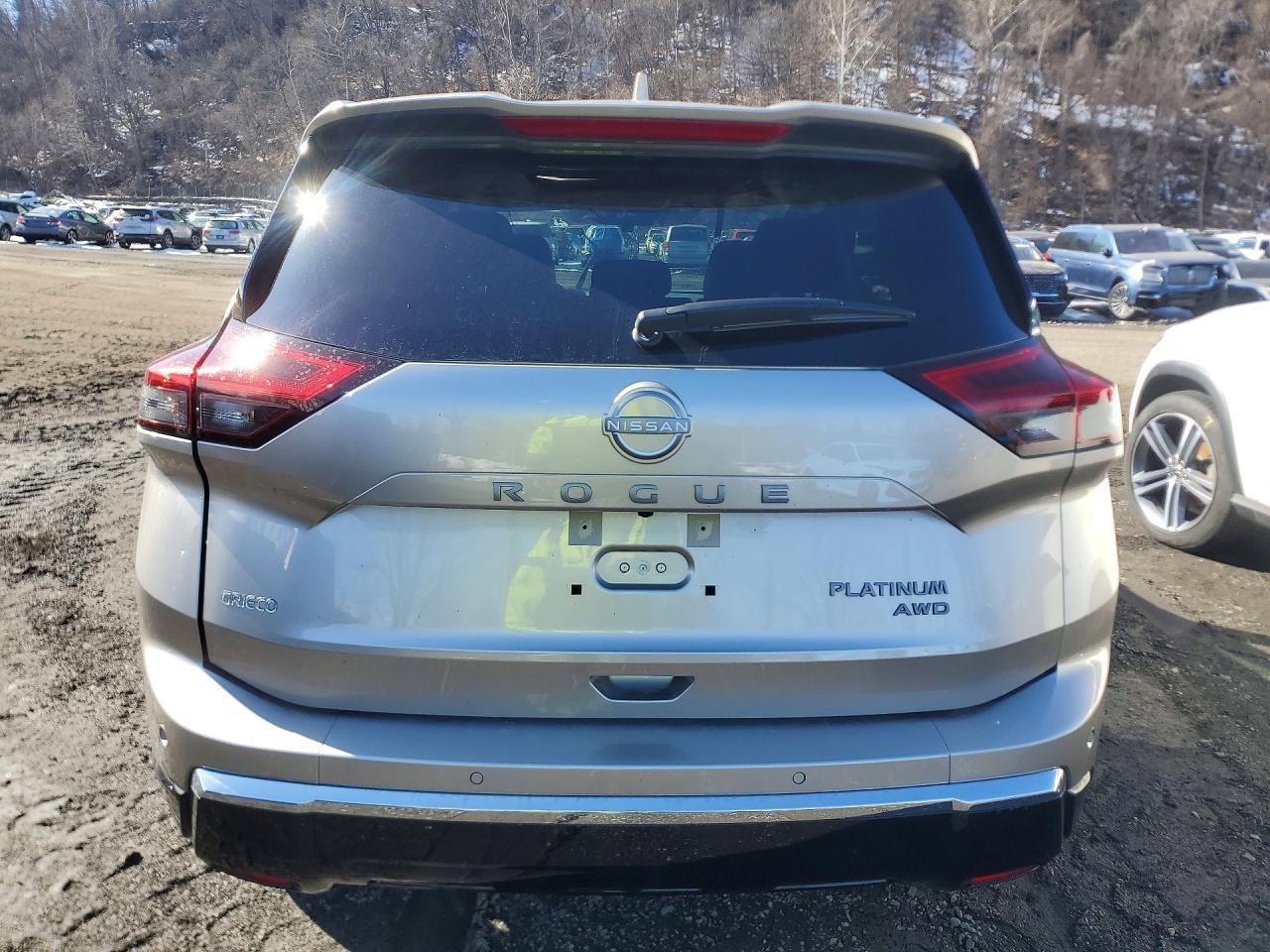 2026 Nissan Rogue Platinum - Фото 6