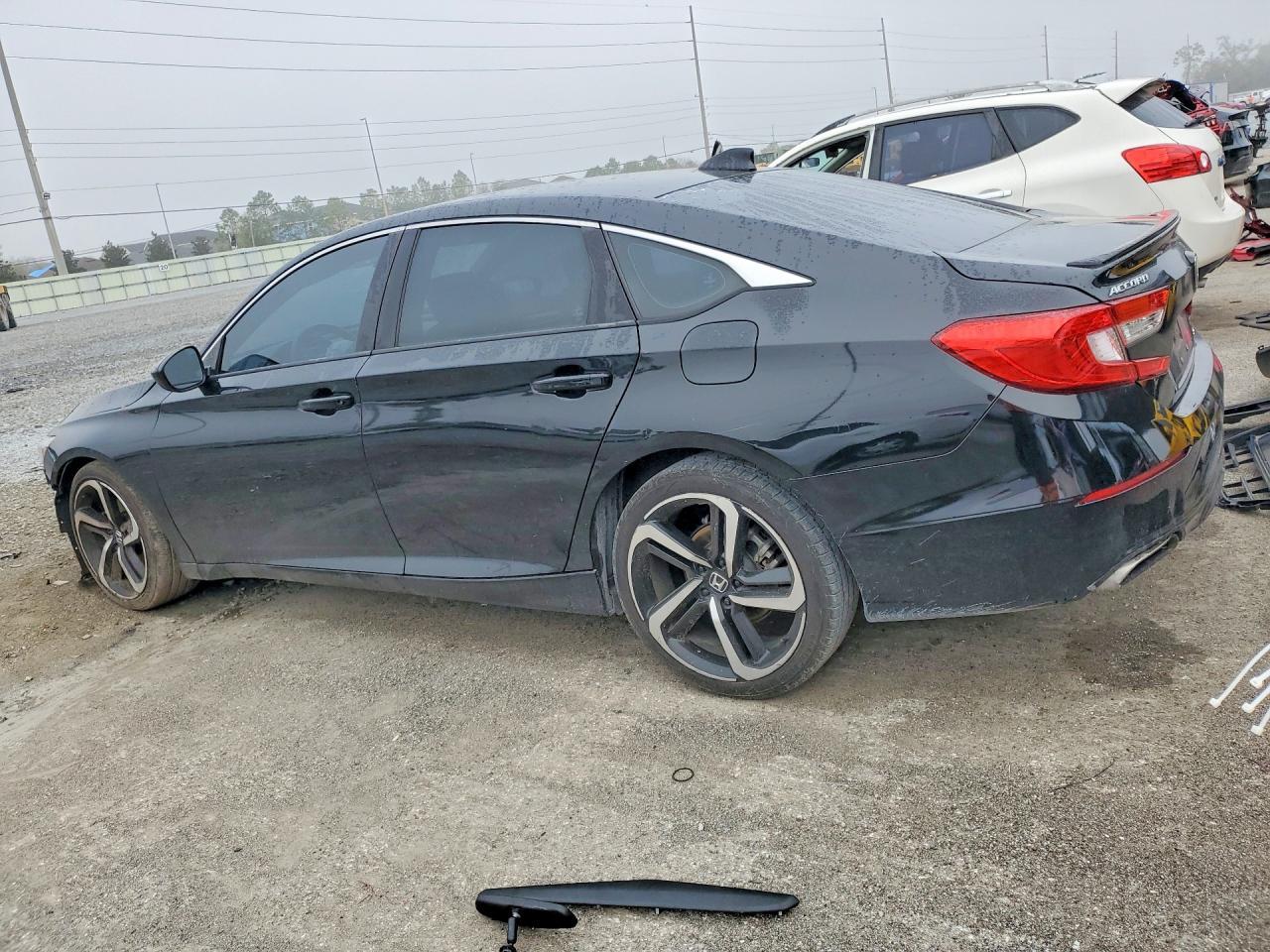 2019 Honda Accord Sport - Фото 2