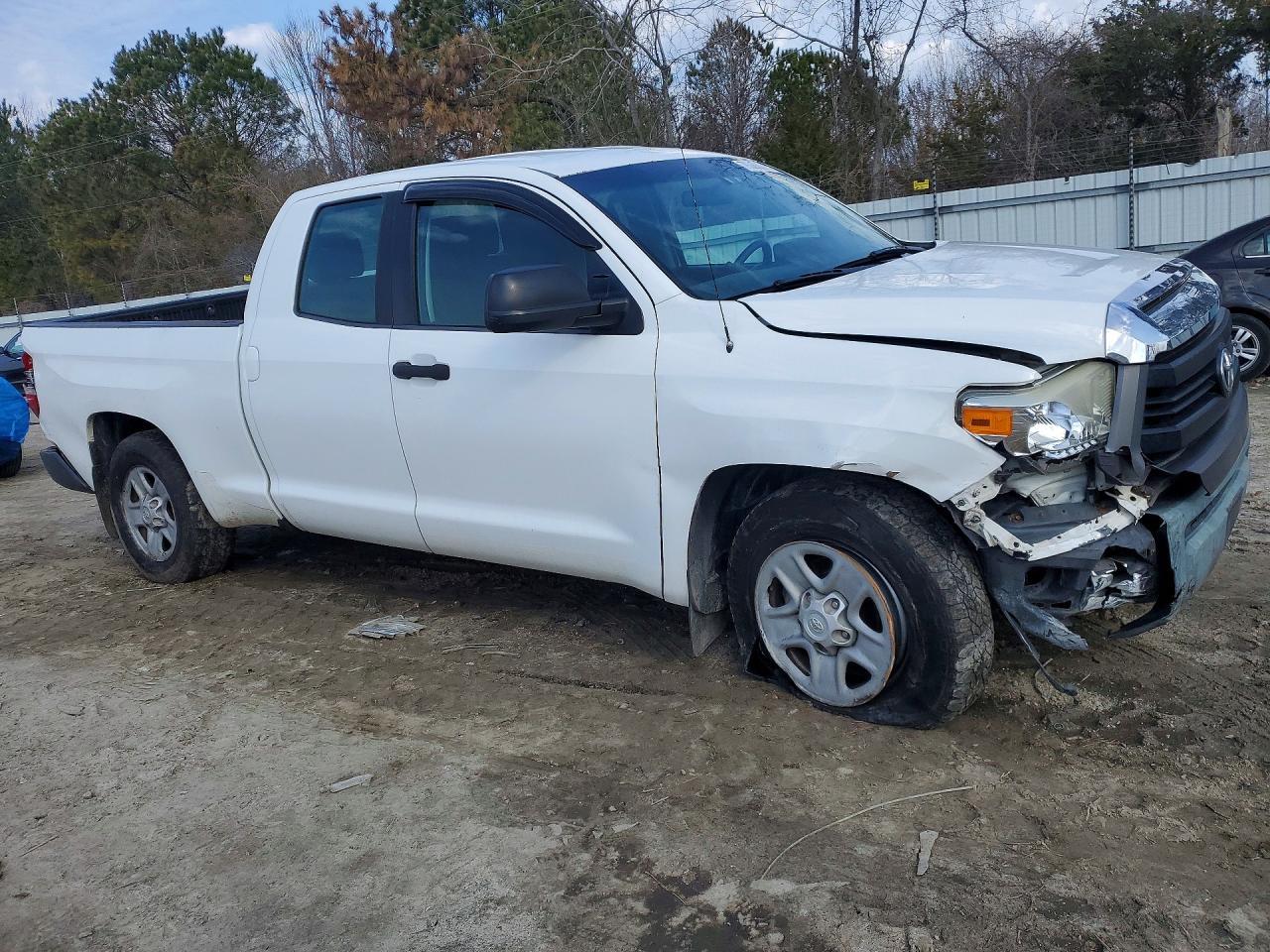 2014 Toyota Tundra Sr - Image 4