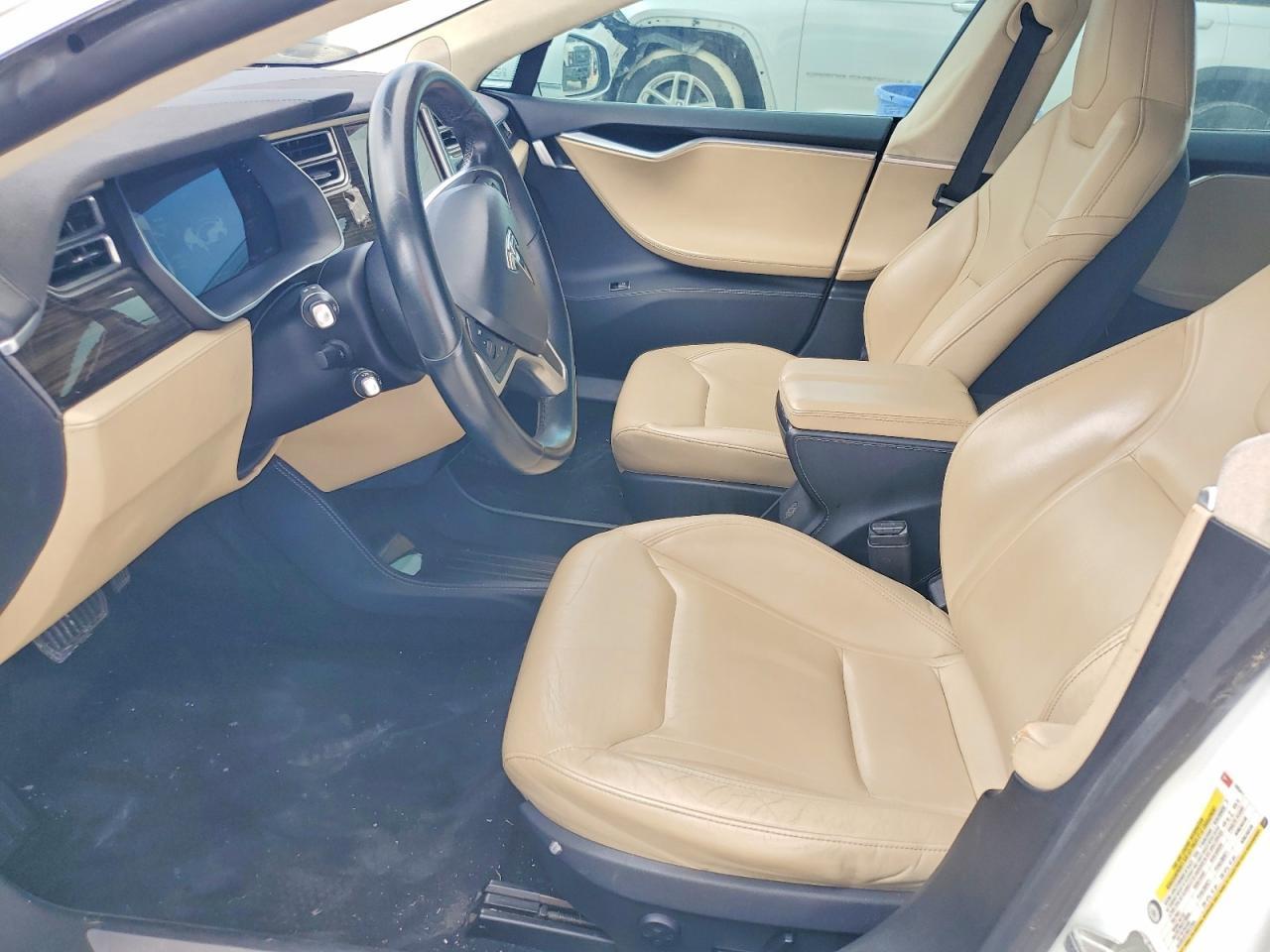 2015 Tesla Model S 85D - Фото 7