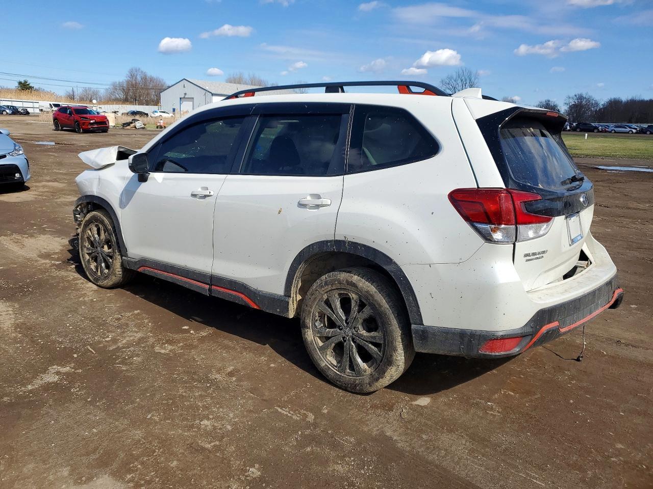 2019 Subaru Forester Sport - Image 2
