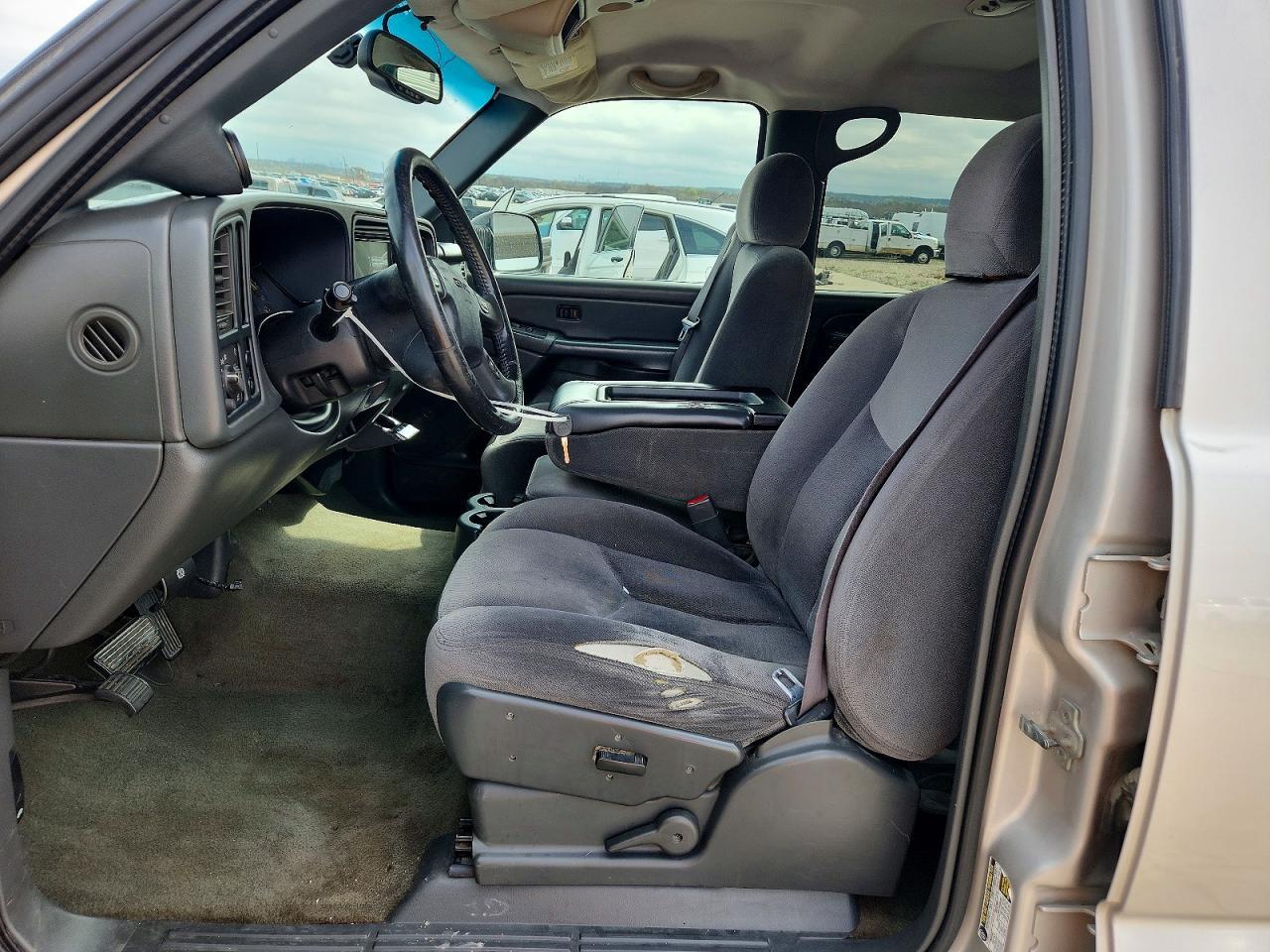 2005 GMC Sierra C2500 Heavy Duty - Фото 7