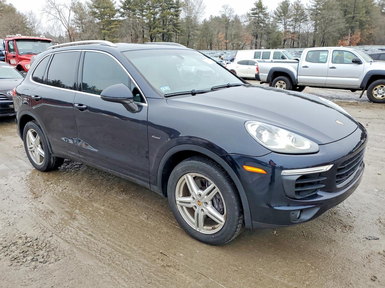 2016 Porsche Cayenne - Image 4