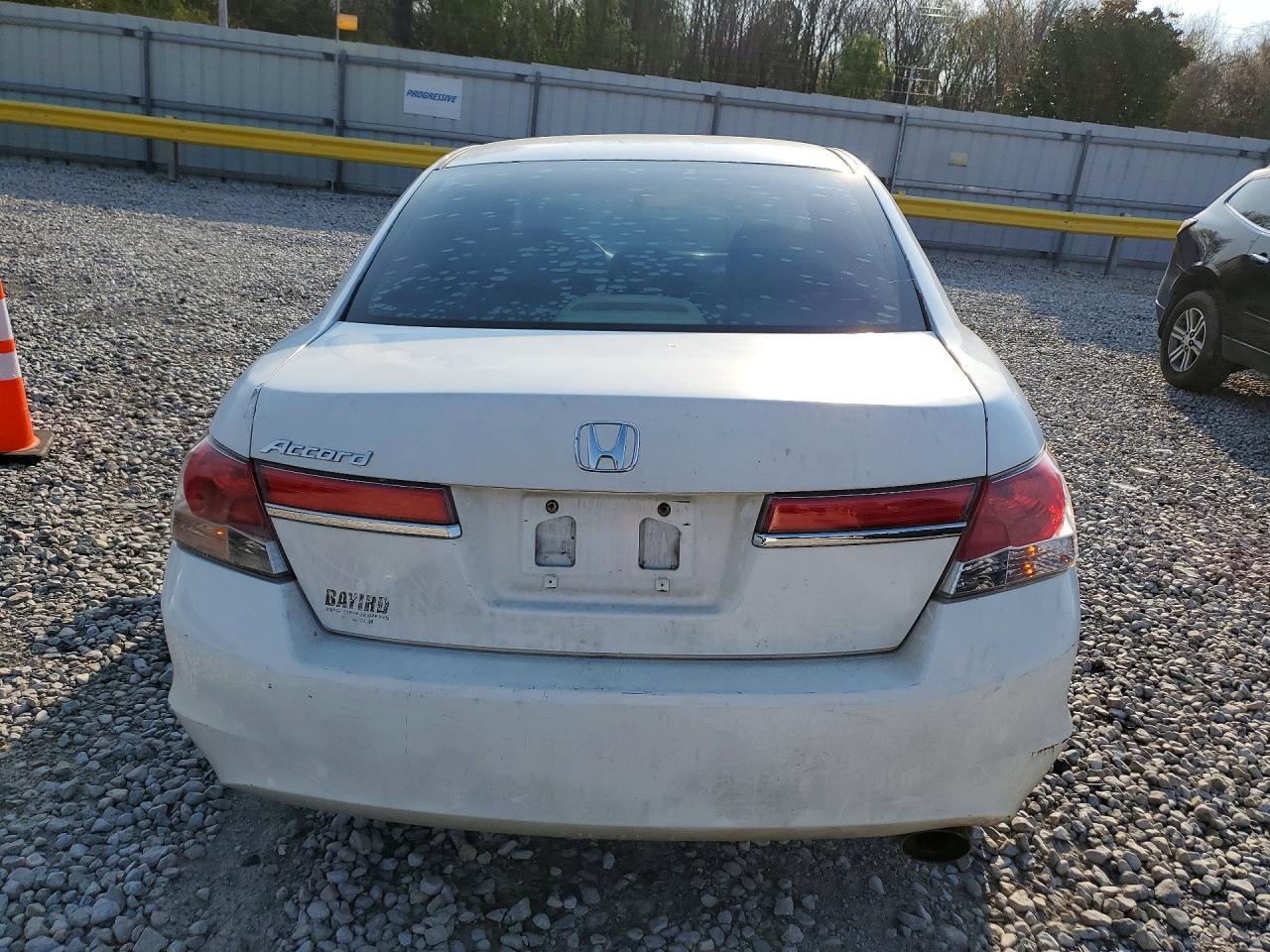 2011 Honda Accord Lx - Image 6